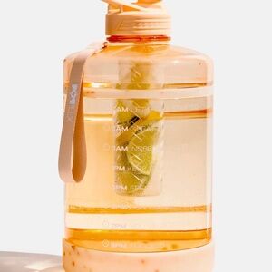 ISO- Ready Set Glow Gallon Timer Bottle with Fruit Infuser - Any color!